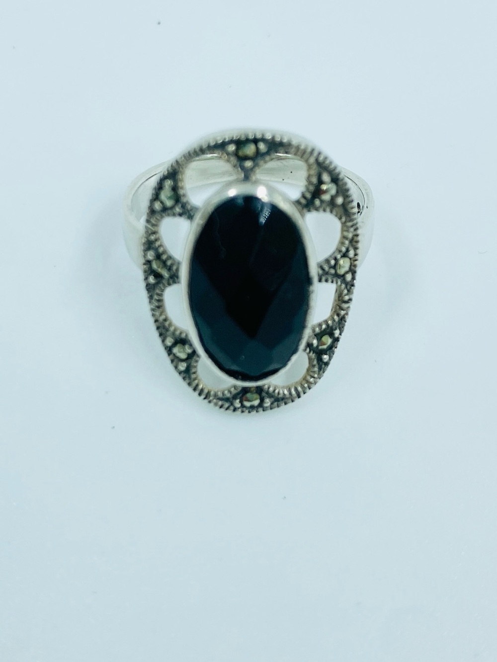 Vintage Sterling Silver 925 Black Onyx Marcasite Ring size 7 EUC